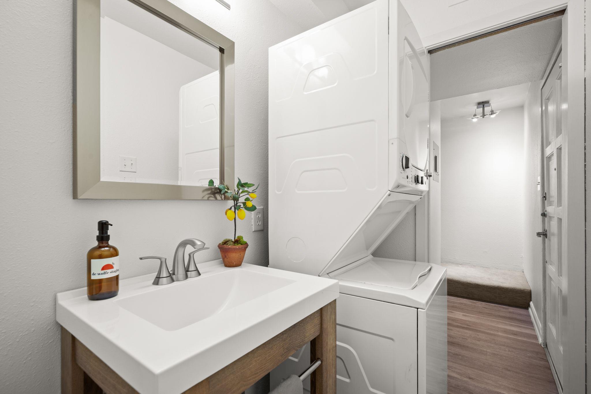 3431 North Hills Dr # 119, Austin, TX 78731