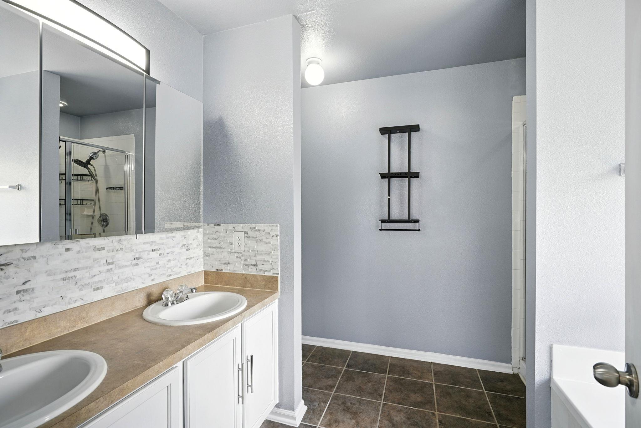 9330 Hanover Cv, Converse, TX 78109