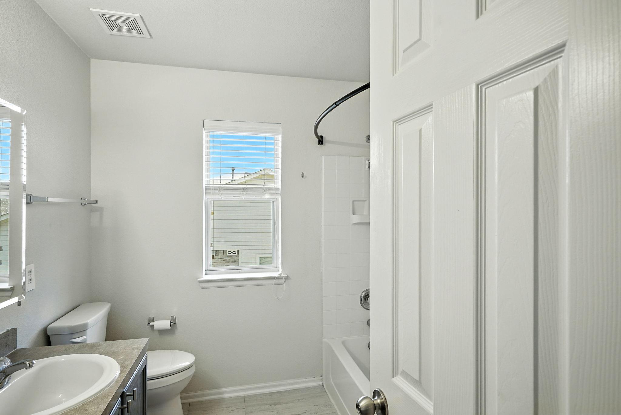 9330 Hanover Cv, Converse, TX 78109