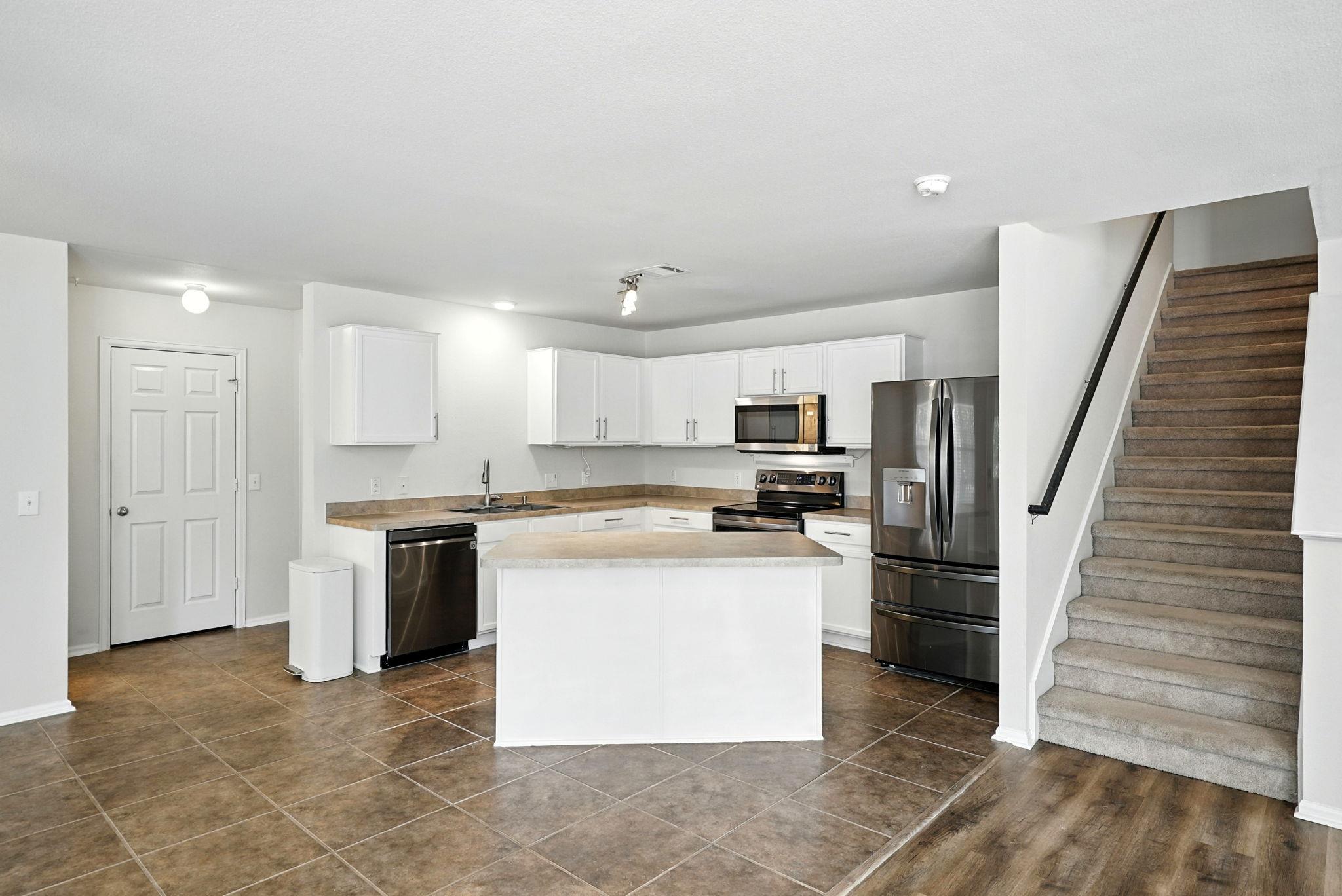 9330 Hanover Cv, Converse, TX 78109