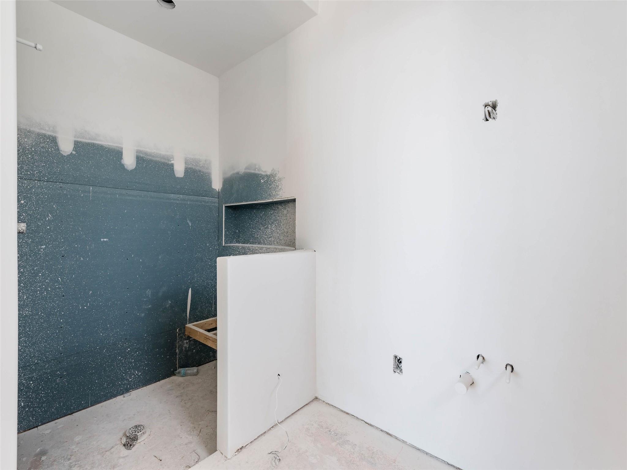 156 Skyline Dr, Llano, TX 78643