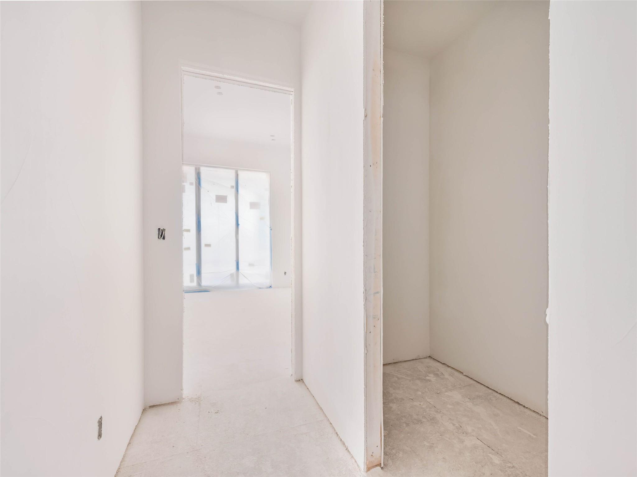 156 Skyline Dr, Llano, TX 78643