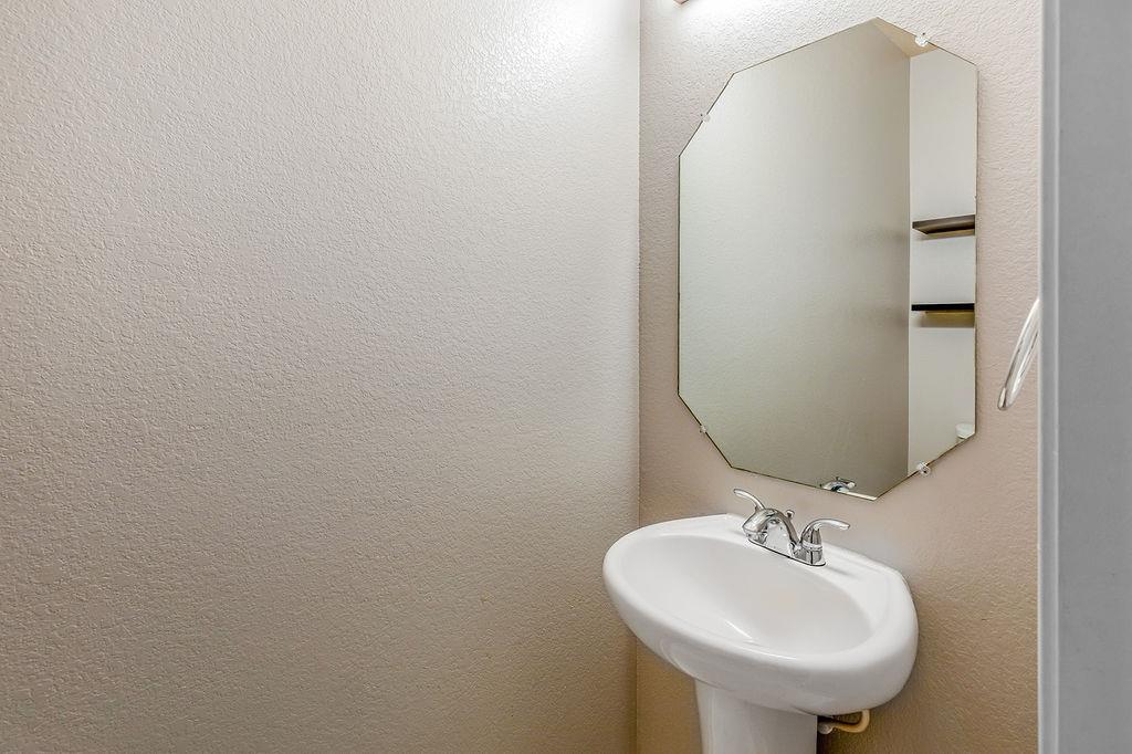 12105 Greywacke Dr, Manor, TX 78653