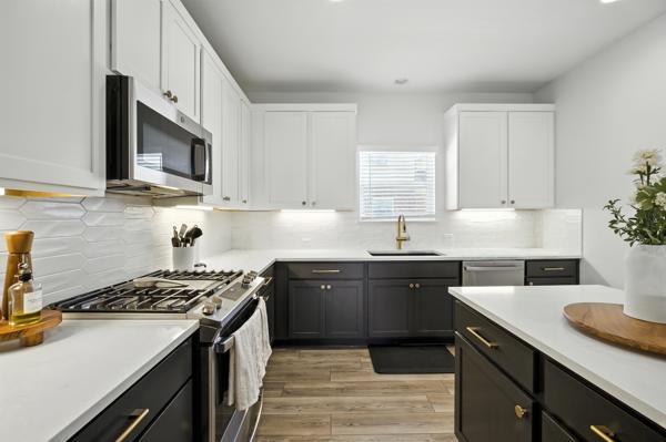 9115 Looksee Ln, Austin, TX 78744