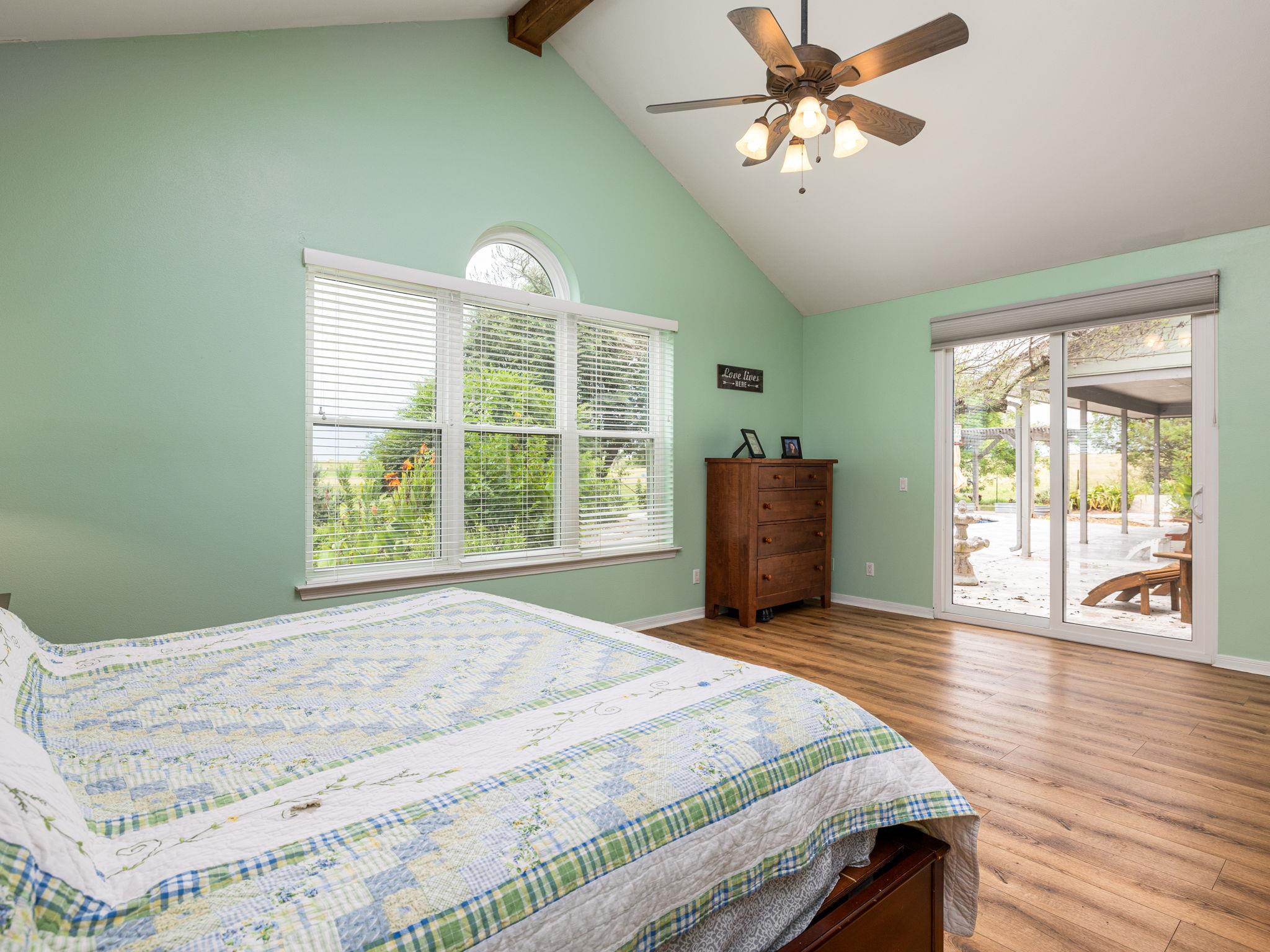 250 County Rd. 323, Bartlett, TX 76511