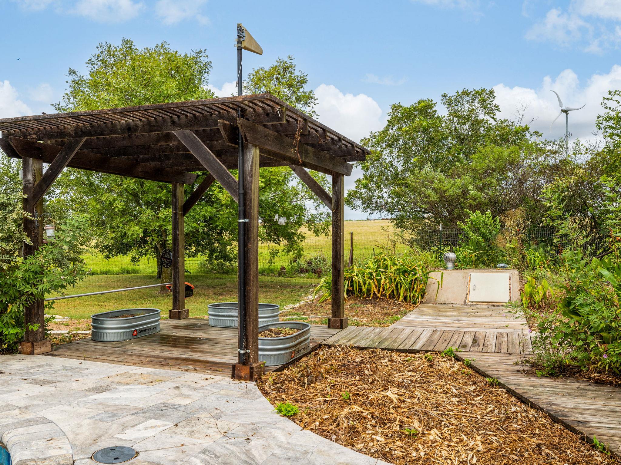 250 County Rd. 323, Bartlett, TX 76511