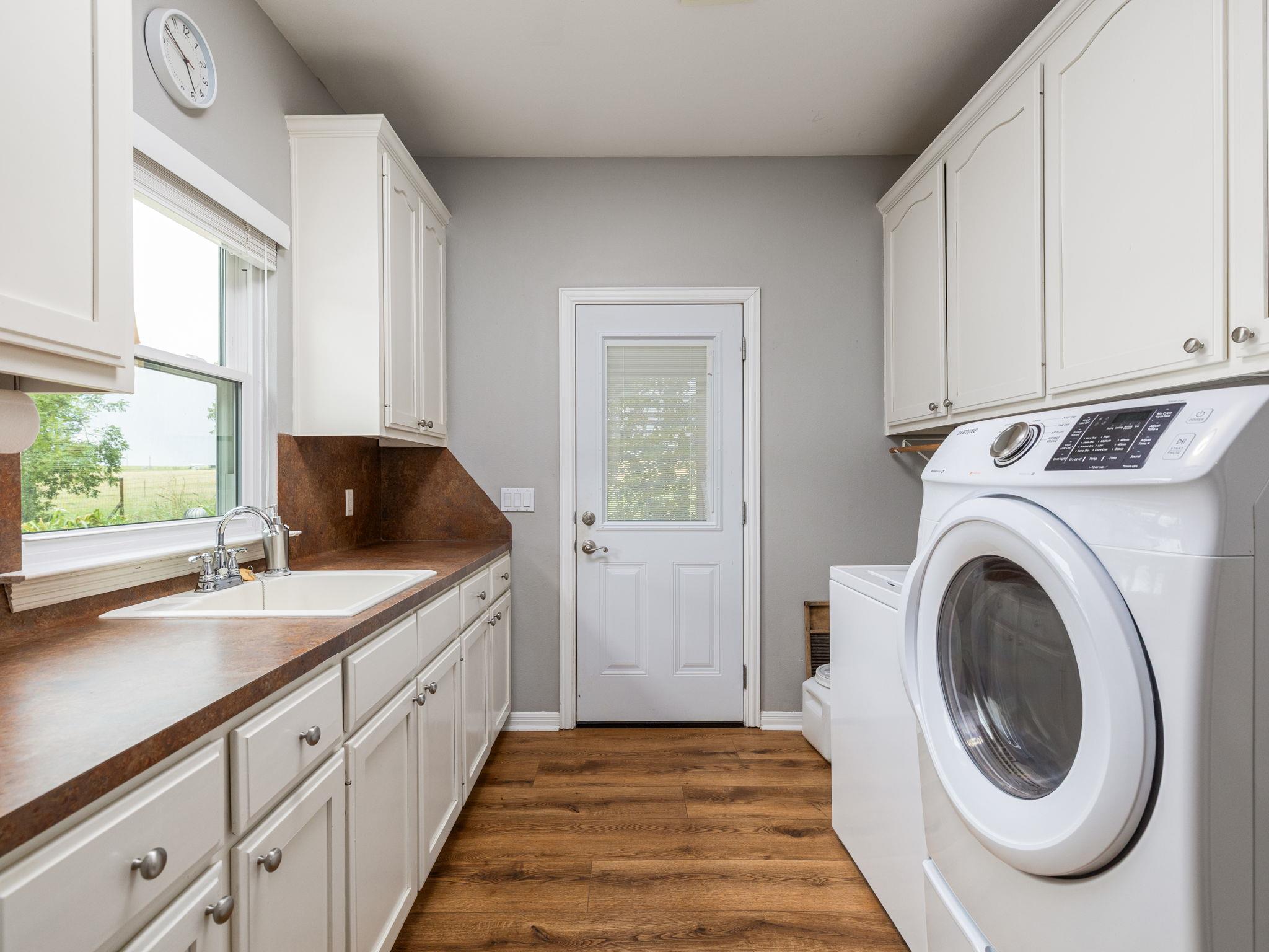 250 County Rd. 323, Bartlett, TX 76511