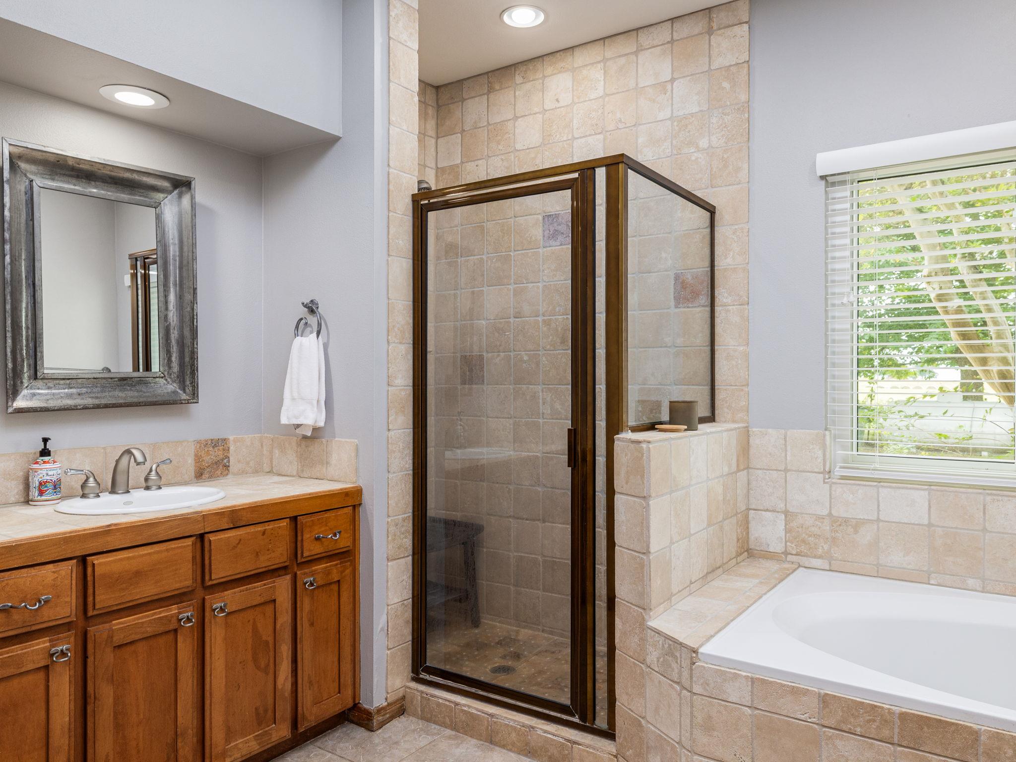 250 County Rd. 323, Bartlett, TX 76511