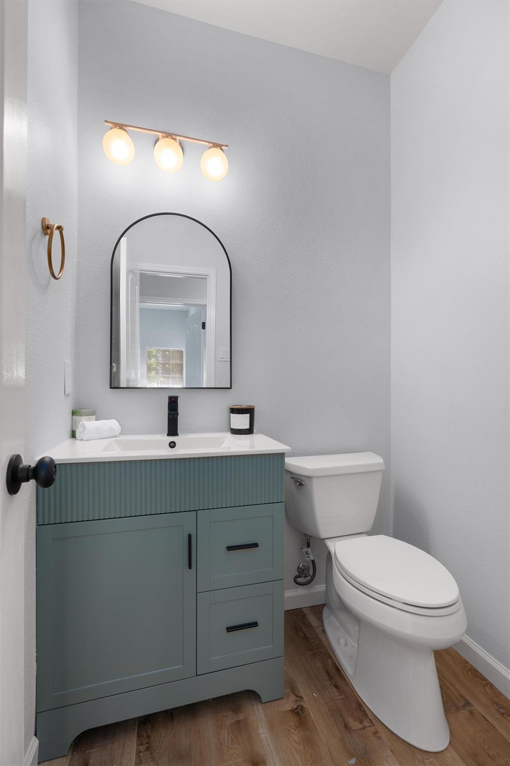 3817 Newland Dr, Round Rock, TX 78681