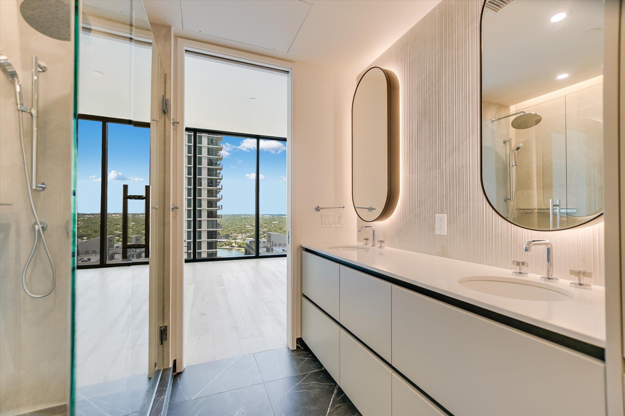 610 Davis St # 2505, Austin, TX 78701