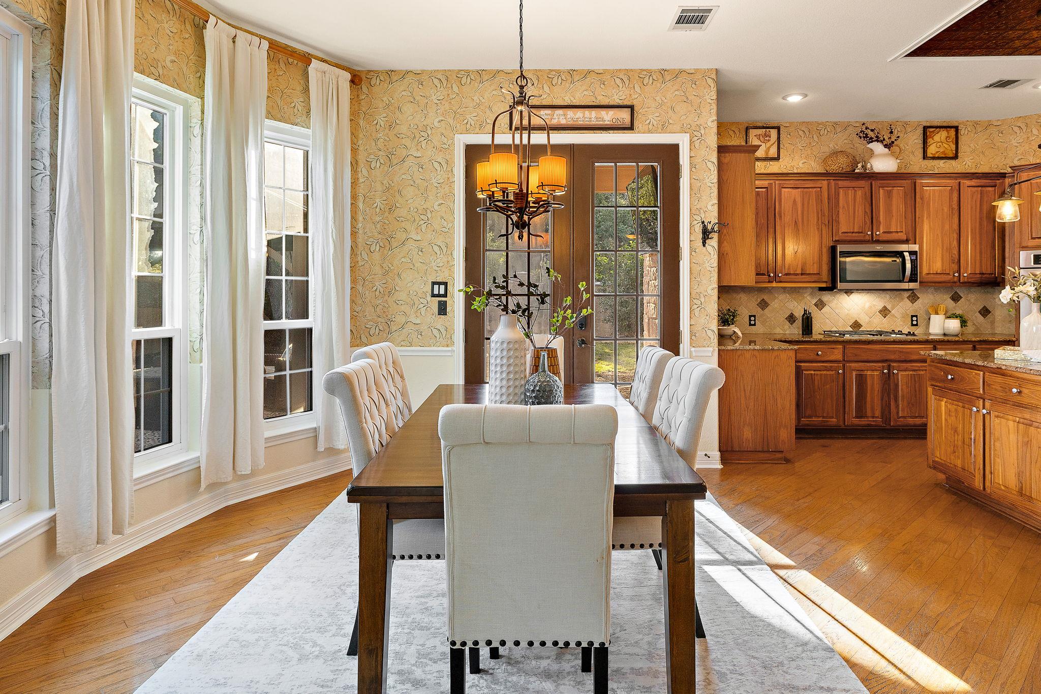 2057 Golden Bear Dr, Round Rock, TX 78664