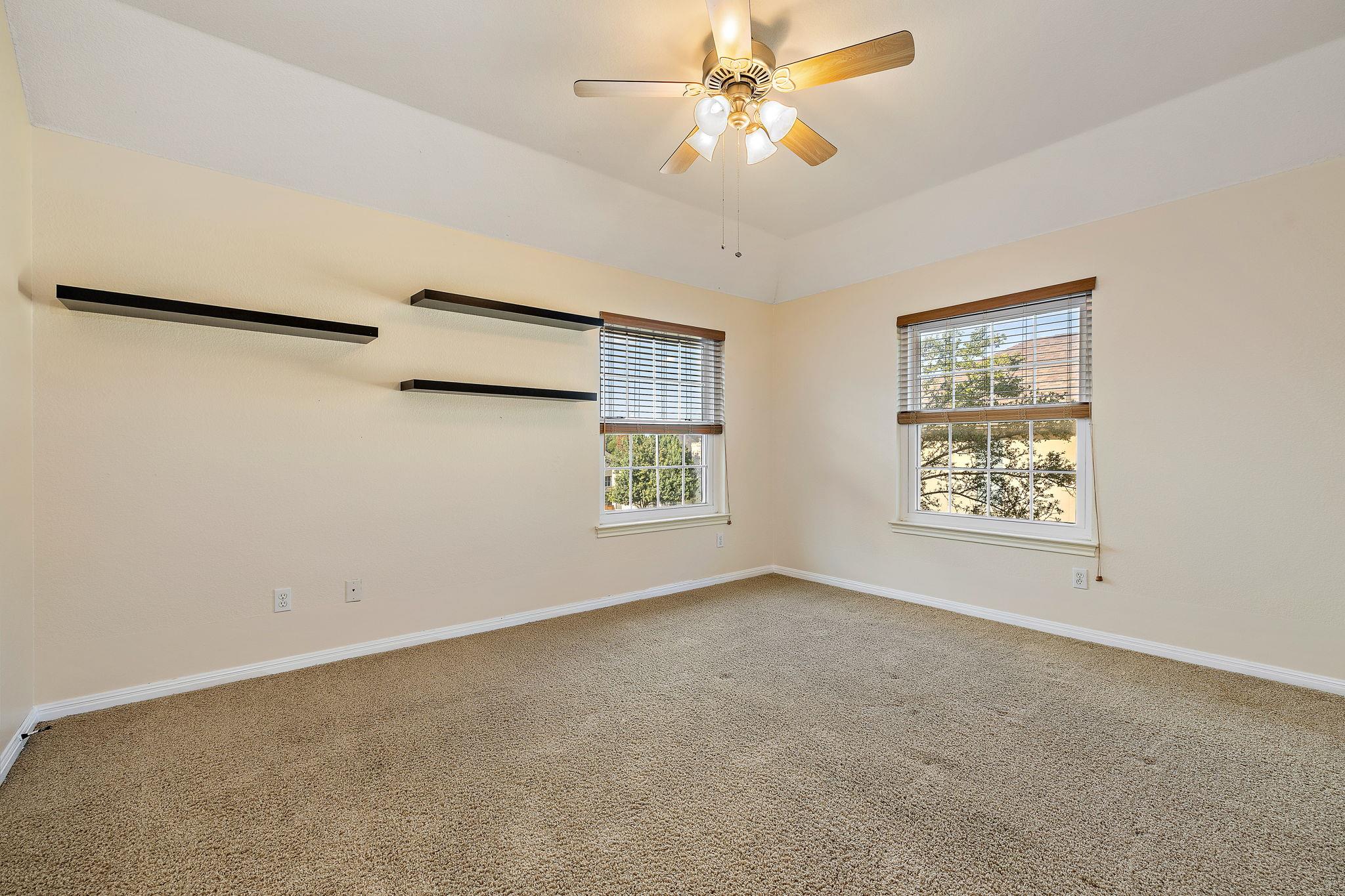 2057 Golden Bear Dr, Round Rock, TX 78664