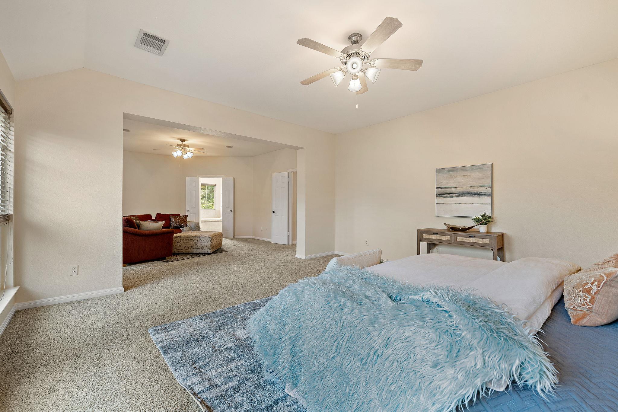 2057 Golden Bear Dr, Round Rock, TX 78664