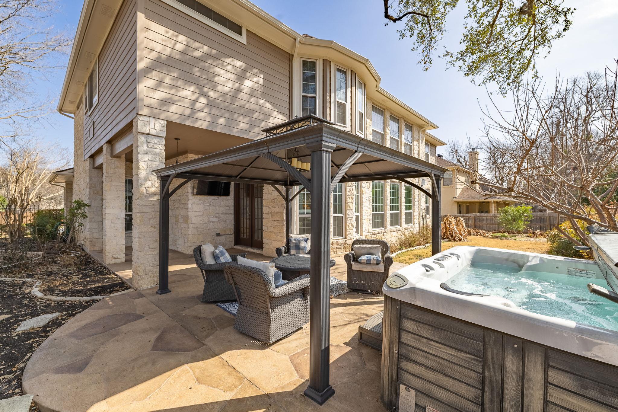 2057 Golden Bear Dr, Round Rock, TX 78664