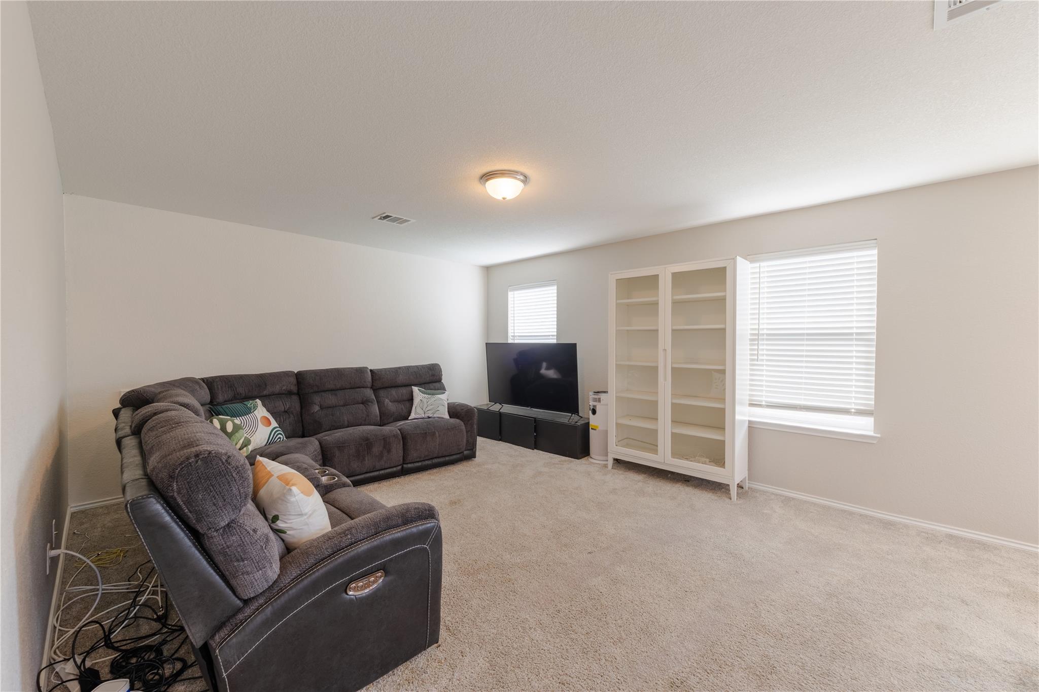 2471 Sunrise Rd # 1, Round Rock, TX 78664