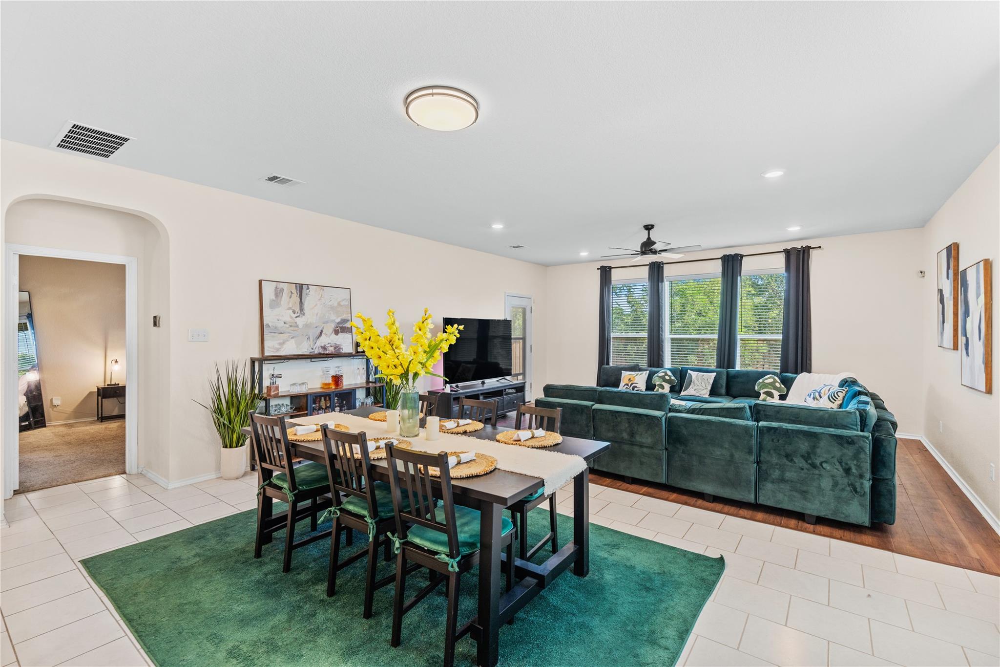 2471 Sunrise Rd # 1, Round Rock, TX 78664