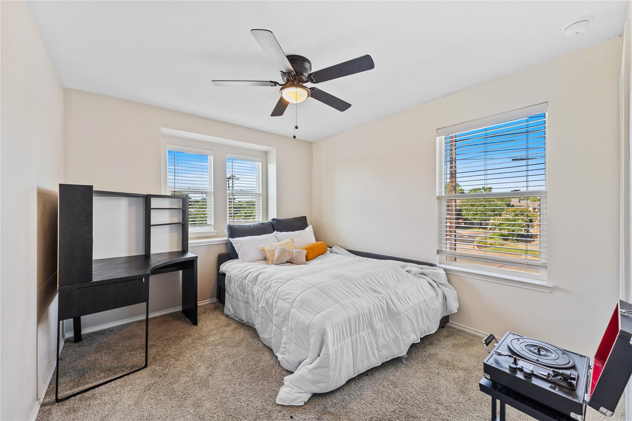 2471 Sunrise Rd # 1, Round Rock, TX 78664