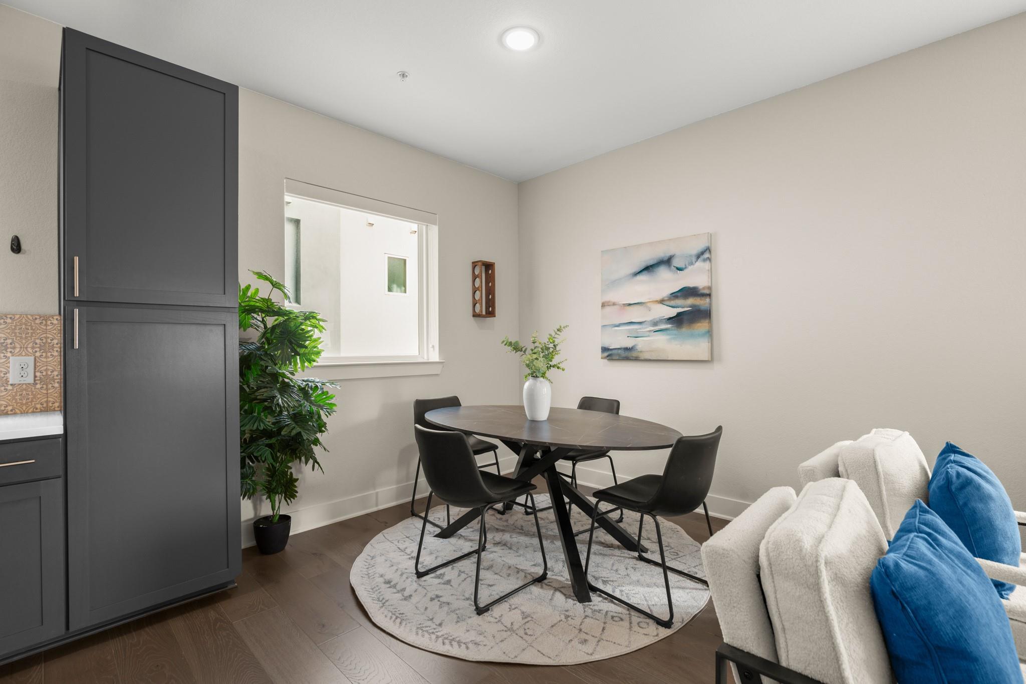 2827 Manor Rd # 3105, Austin, TX 78722