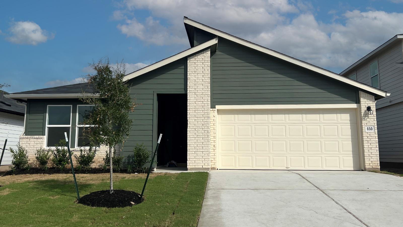 131 Butterfly Garden Dr, Kyle, TX 78640