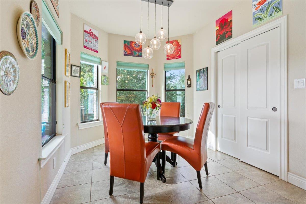 824 Sierra Blanco Loop, Georgetown, TX 78633