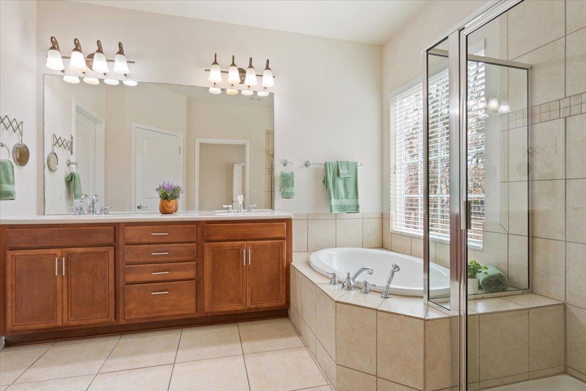 308 Monarch Trl, Georgetown, TX 78633