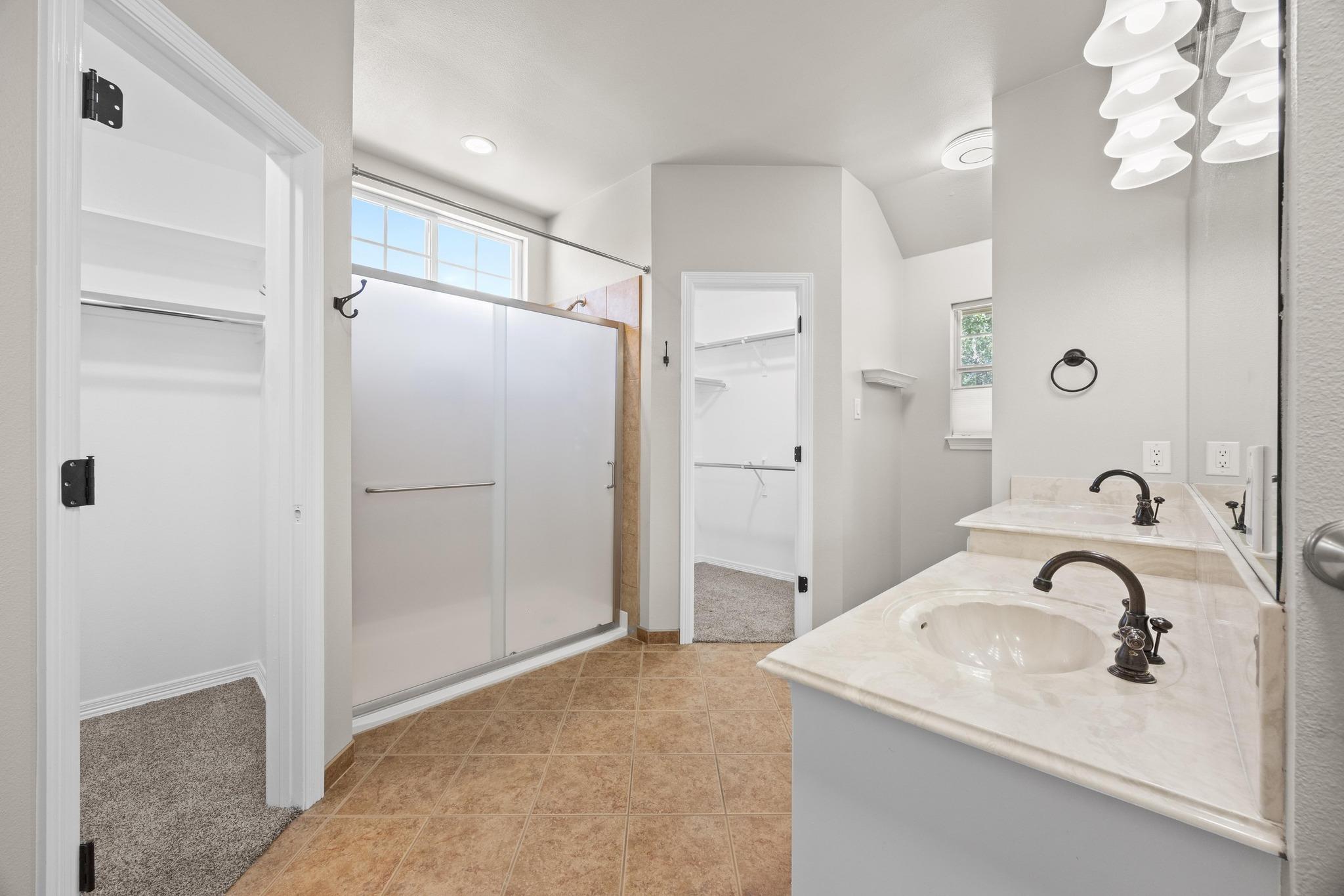 125 Ridgewood Cv, Georgetown, TX 78633