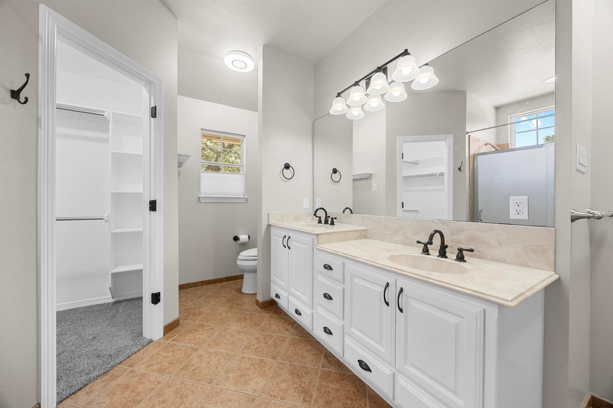 125 Ridgewood Cv, Georgetown, TX 78633