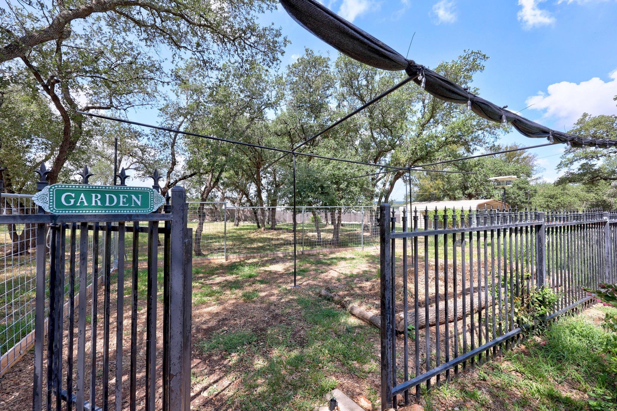 125 Ridgewood Cv, Georgetown, TX 78633