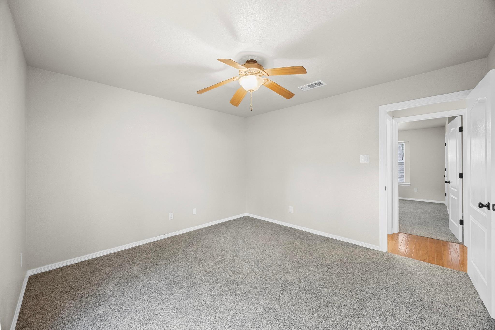 125 Ridgewood Cv, Georgetown, TX 78633