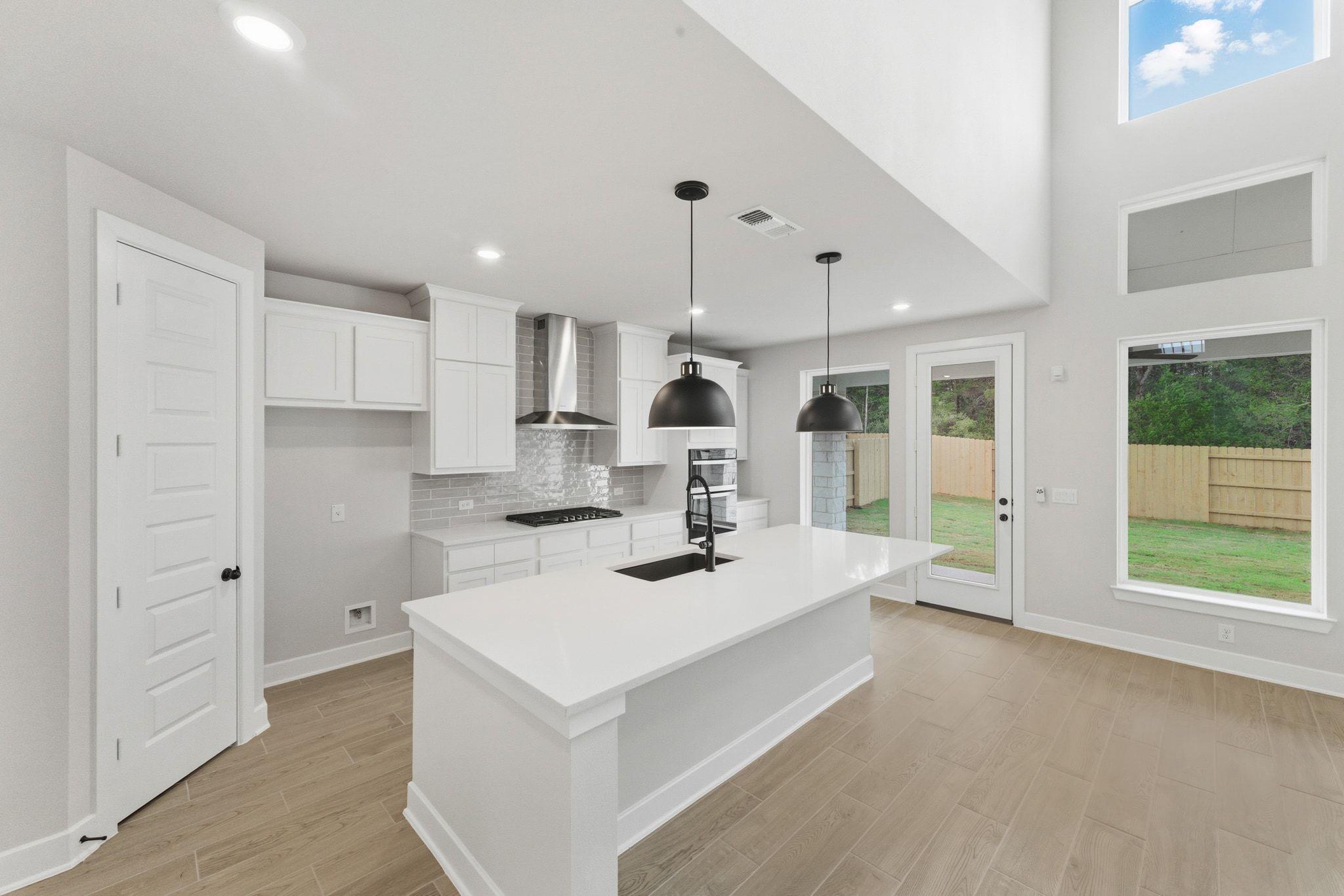 247 Coleto Trl, Bastrop, TX 78602