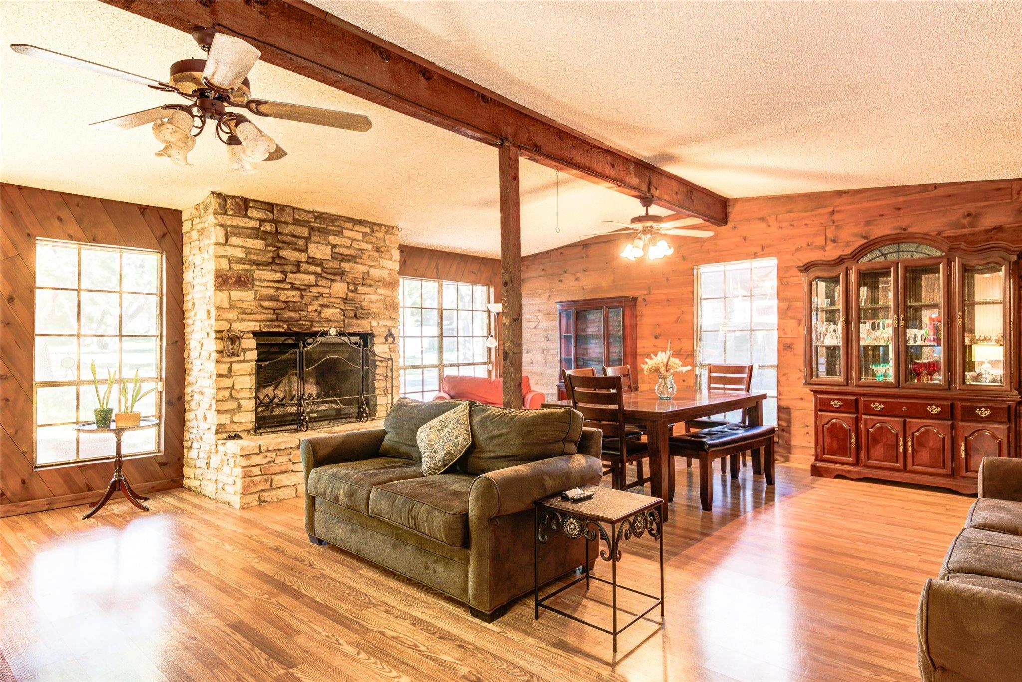 12401 Hewitt Ln, Austin, TX 78748