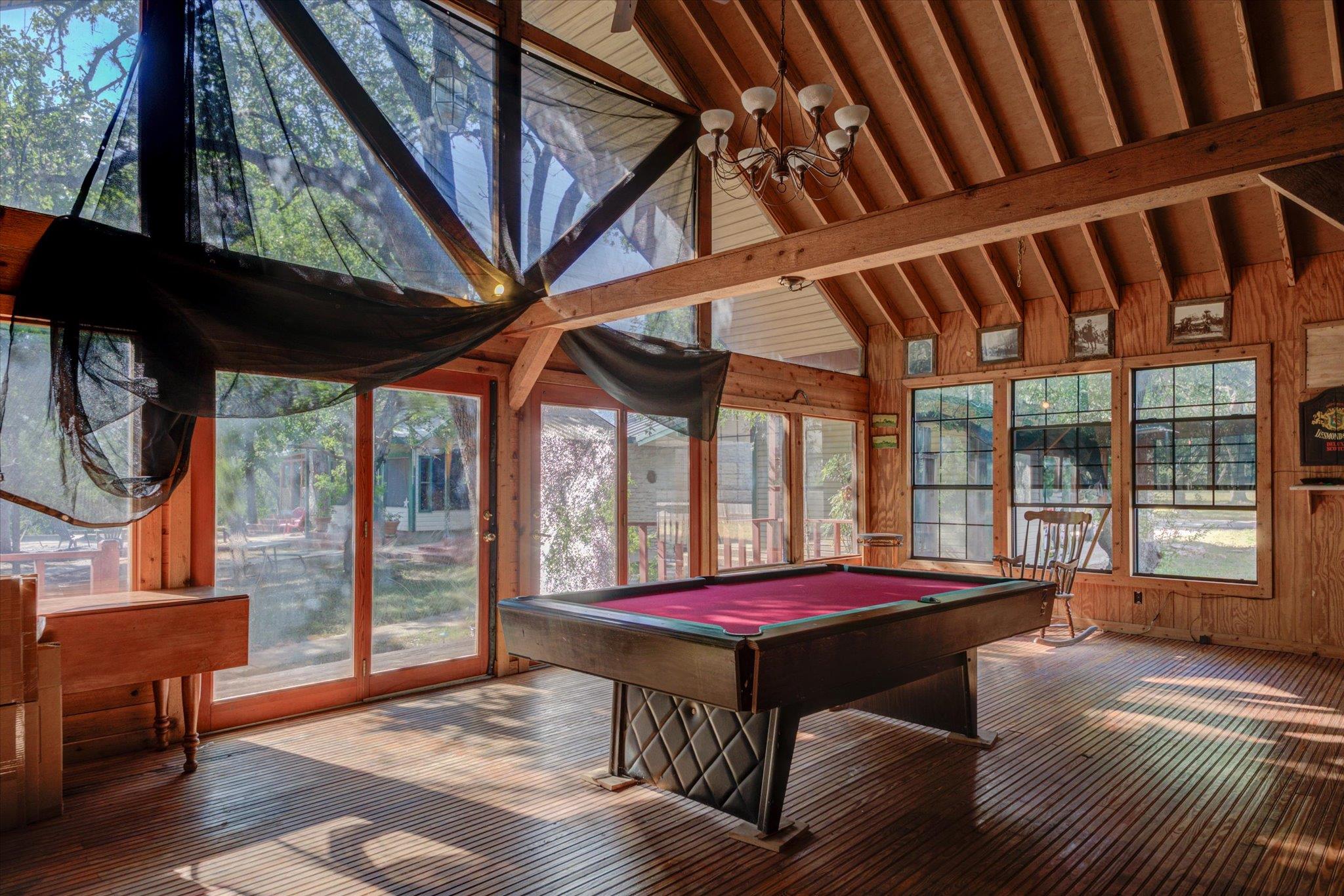 12401 Hewitt Ln, Austin, TX 78748