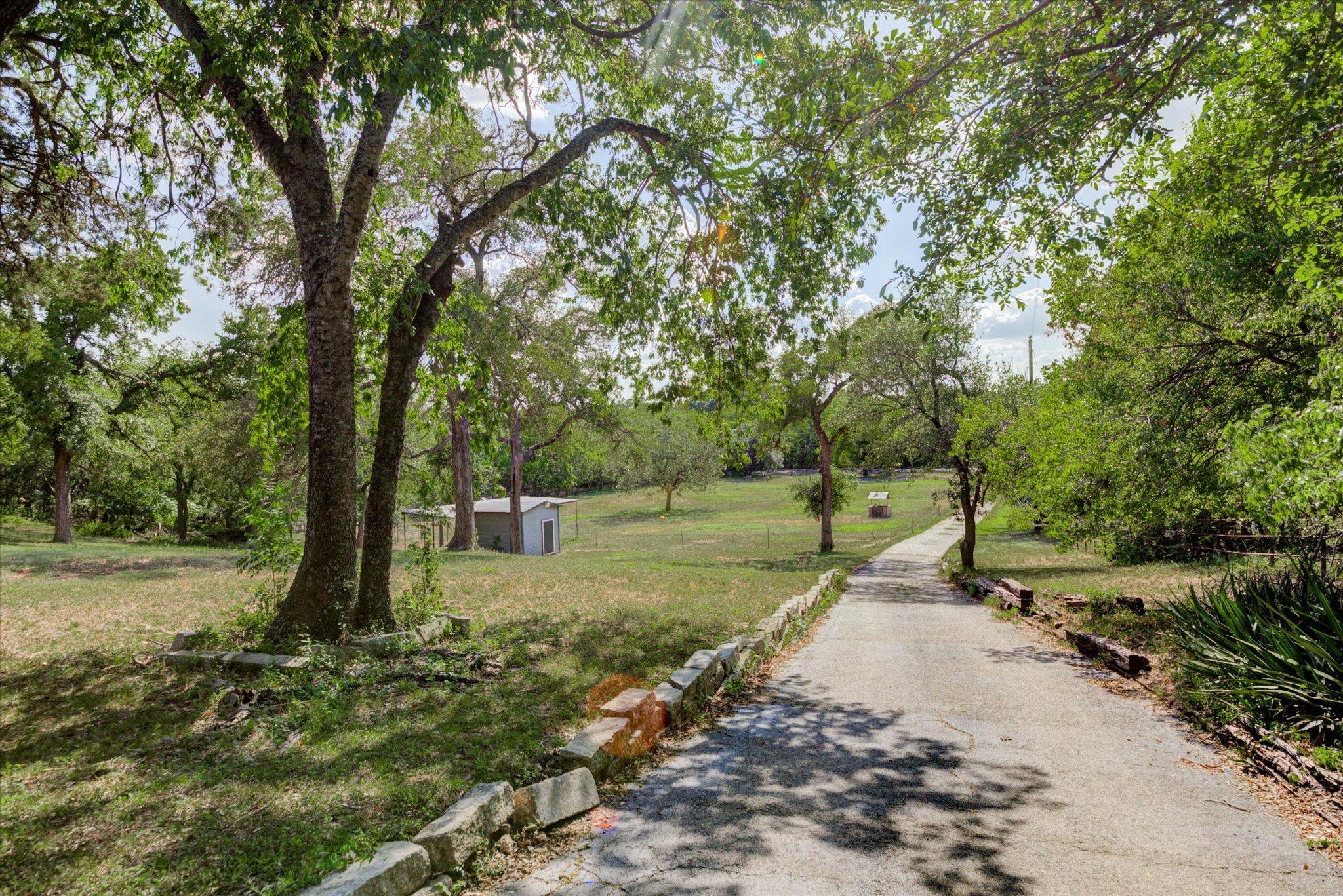 12401 Hewitt Ln, Austin, TX 78748