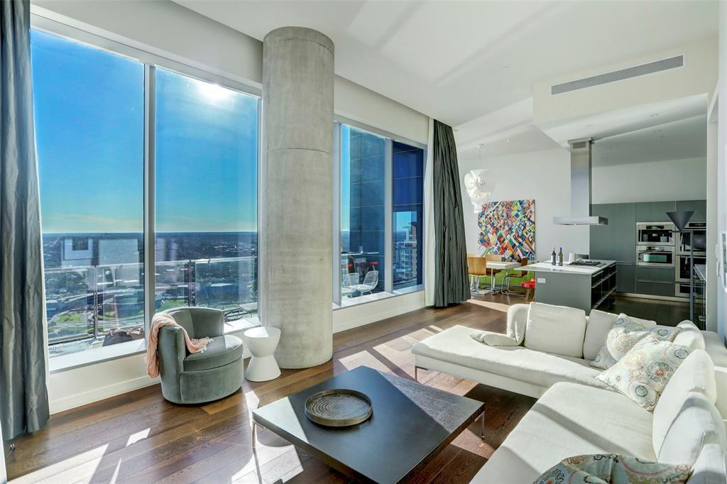 210 Lavaca St # 3401, Austin, TX 78701