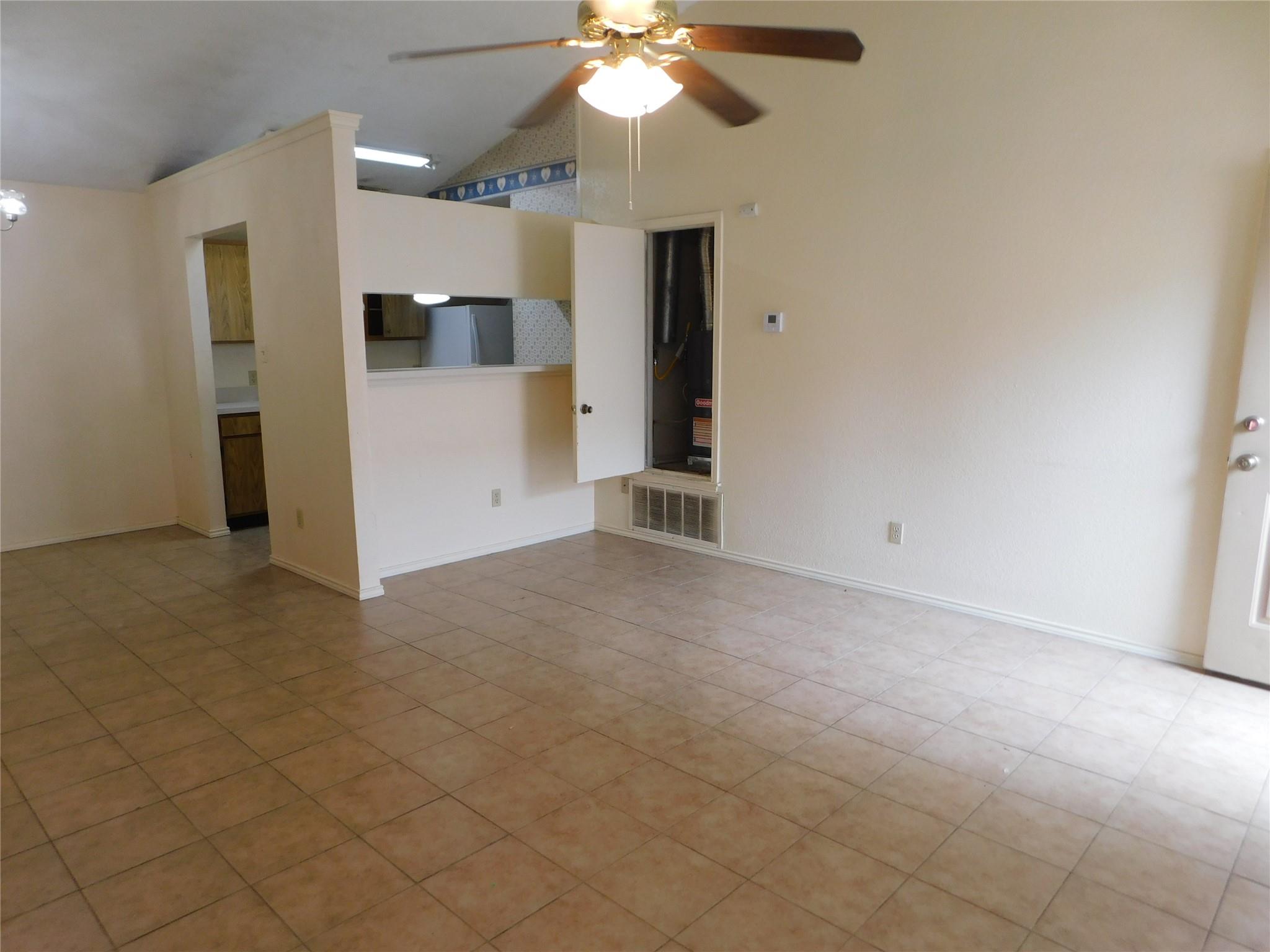 2027 Redwing Way, Round Rock, TX 78664