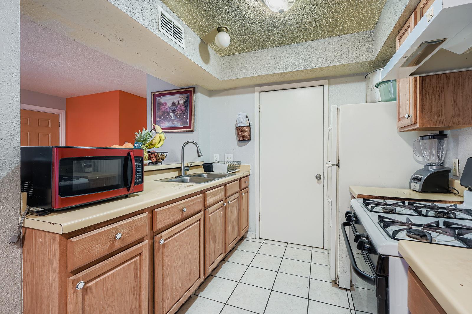 5803 Cougar Dr, Austin, TX 78745