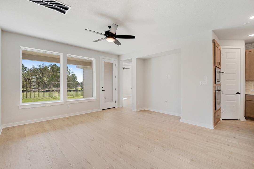 125 High Valley Drive, Liberty Hill, TX 78642