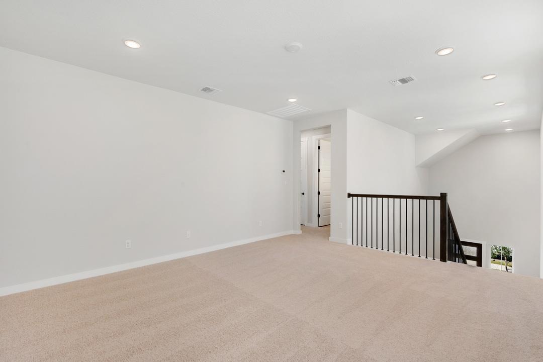 125 High Valley Drive, Liberty Hill, TX 78642