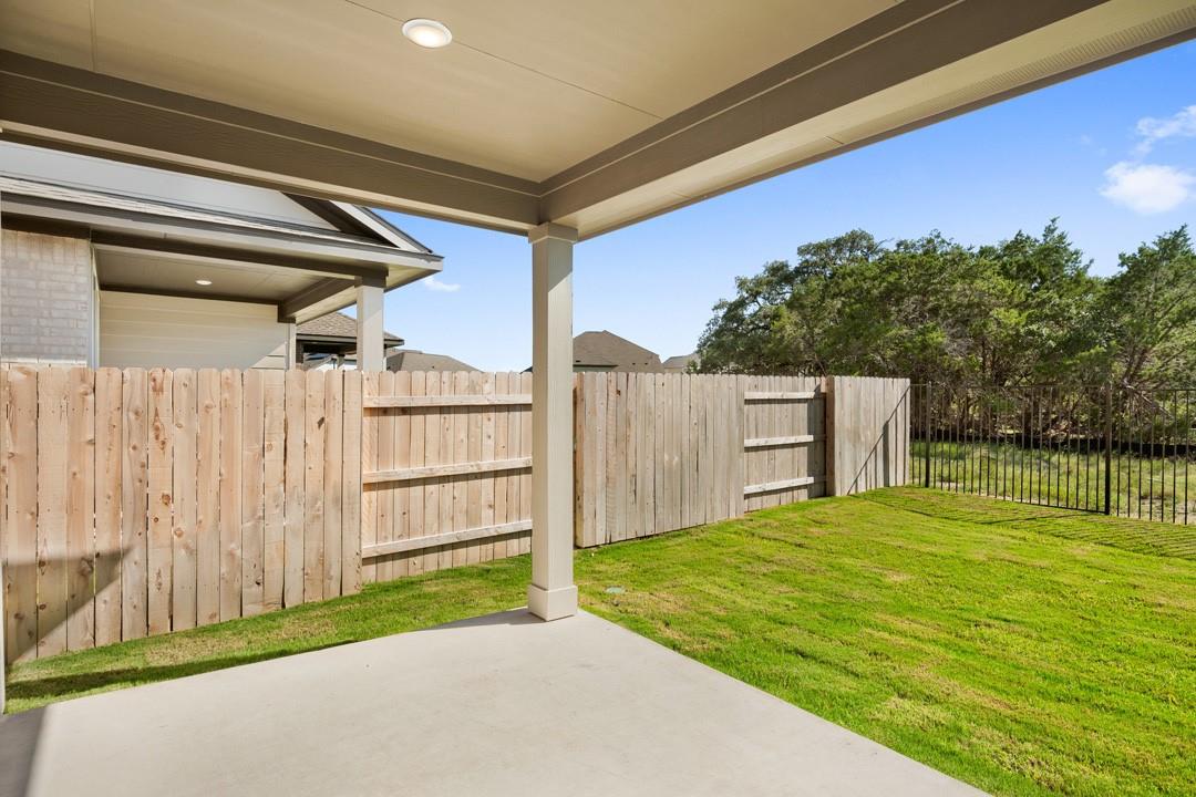 125 High Valley Drive, Liberty Hill, TX 78642