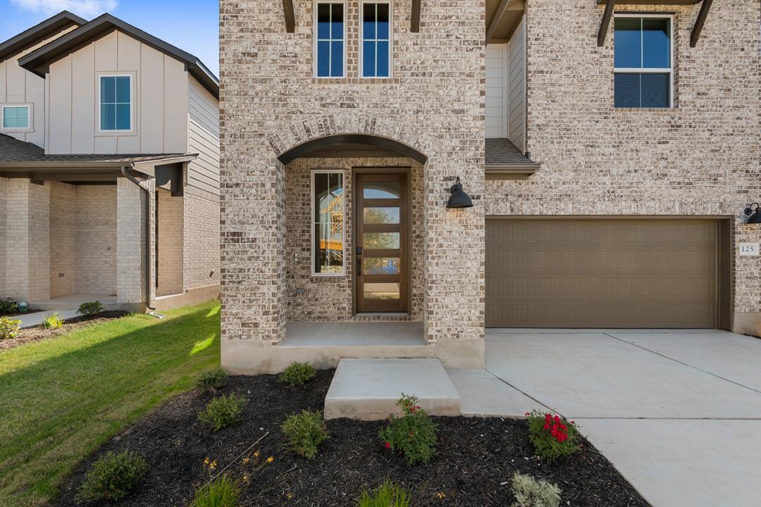 125 High Valley Drive, Liberty Hill, TX 78642