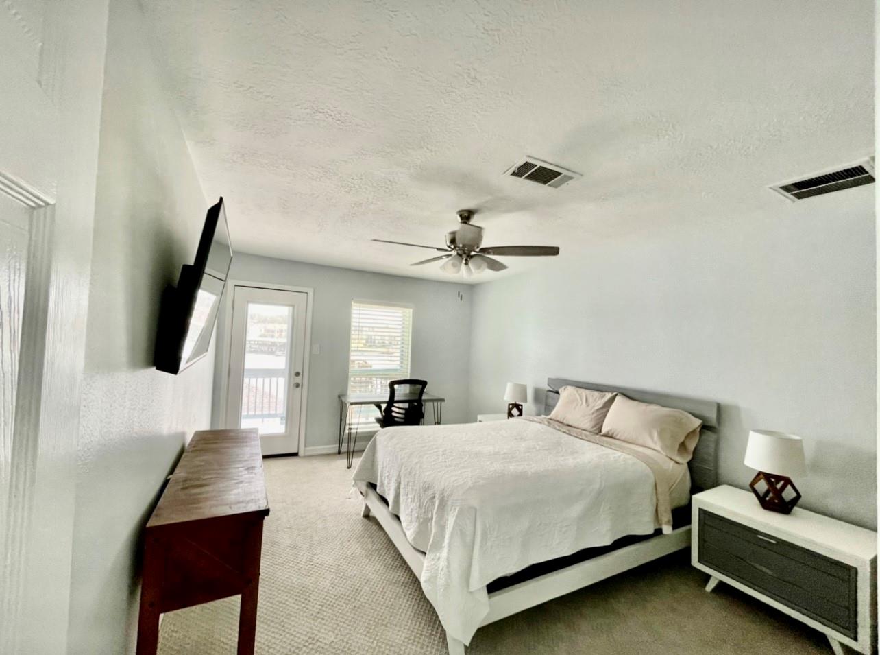 221 Capetown Capetown Way, Montgomery, TX 77356