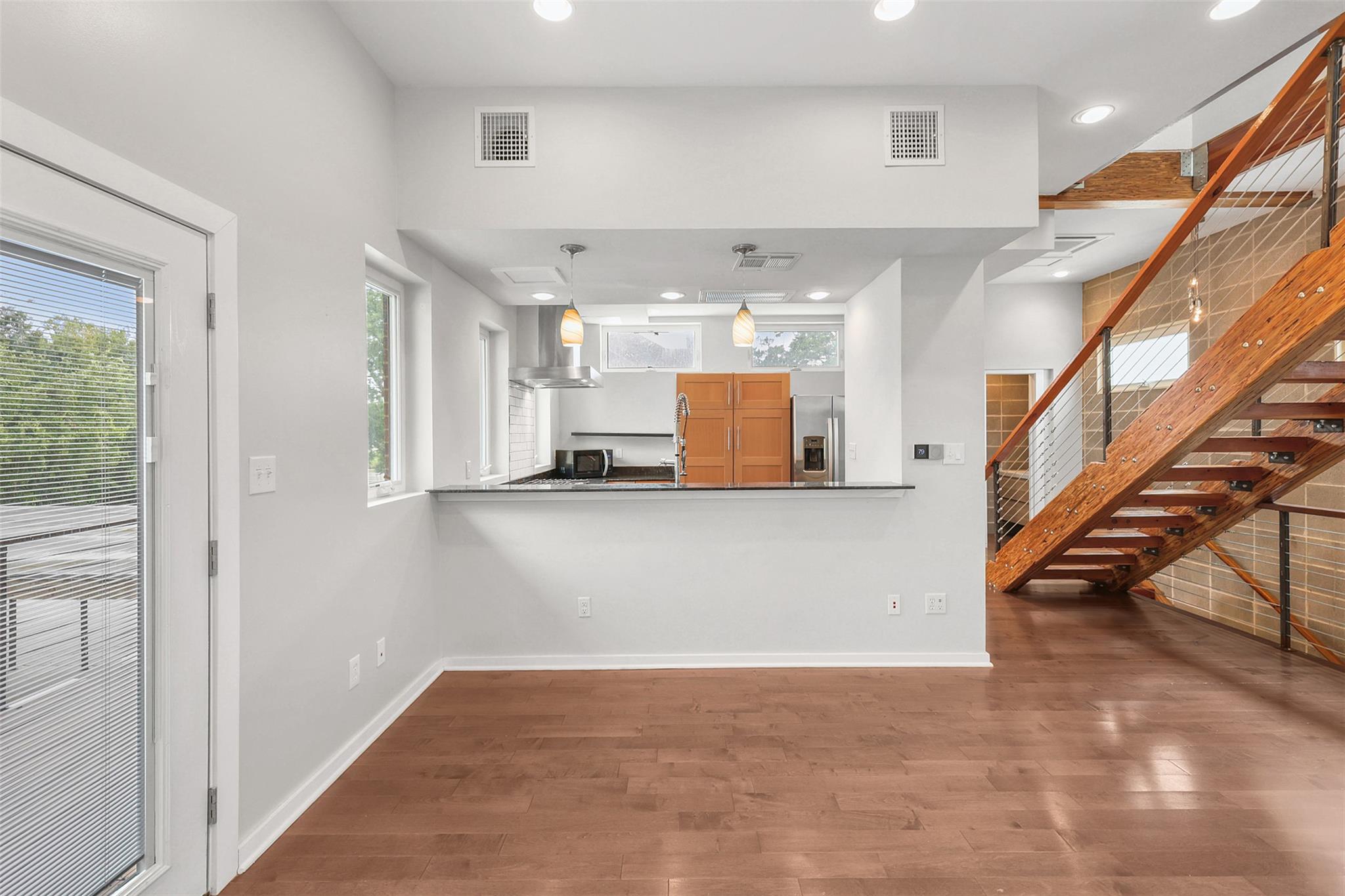 213 N Houston Ave, Bryan, TX 77803