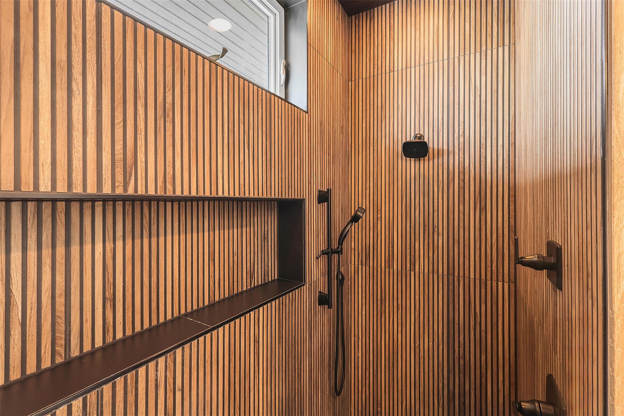 213 N Houston Ave, Bryan, TX 77803