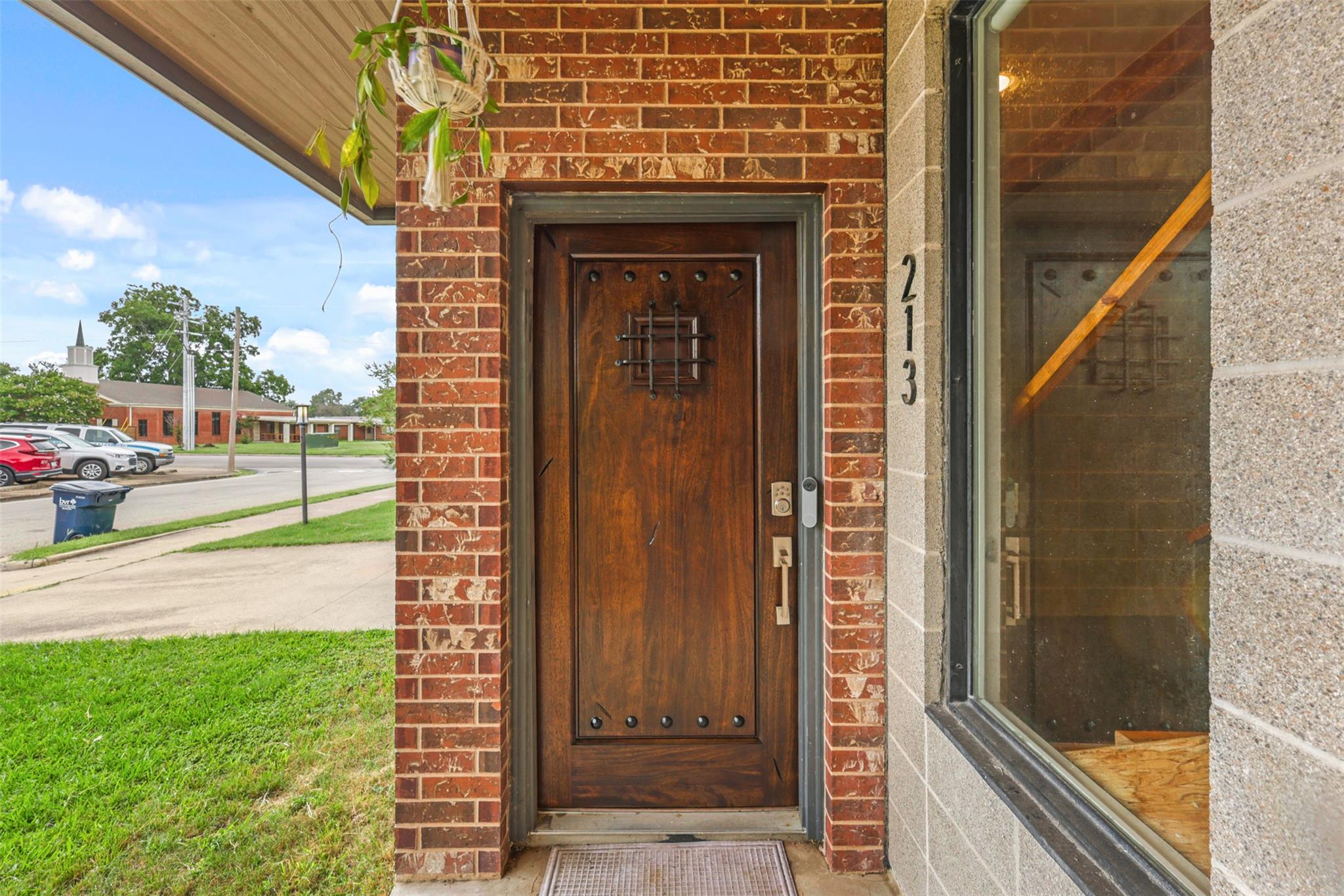 213 N Houston Ave, Bryan, TX 77803