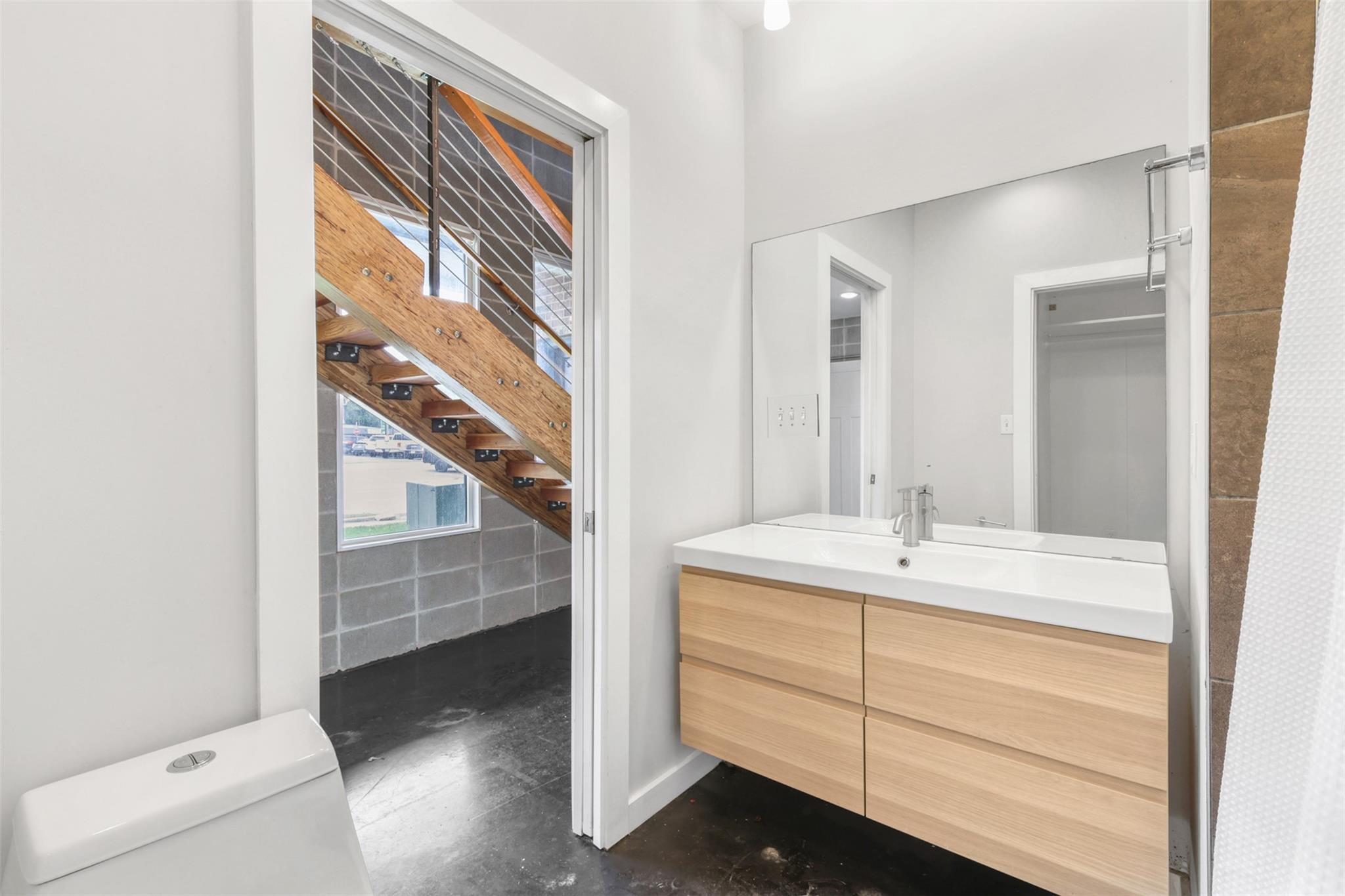 213 N Houston Ave, Bryan, TX 77803