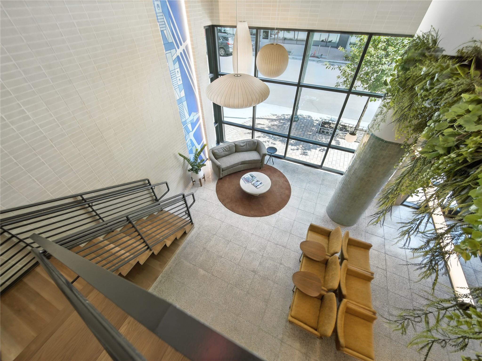 1701 Simond Ave # 302, Austin, TX 78723