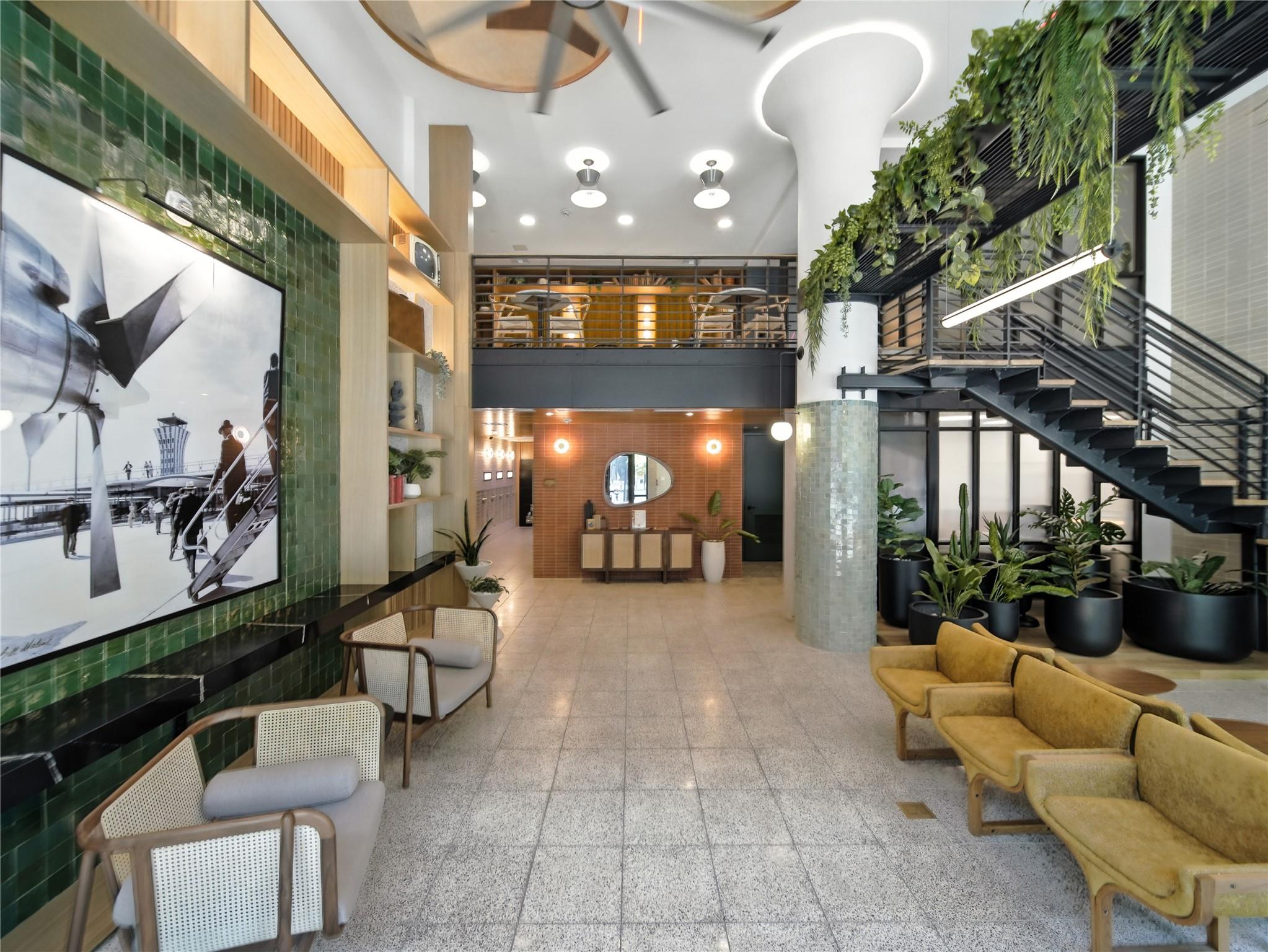 1701 Simond Ave # 302, Austin, TX 78723