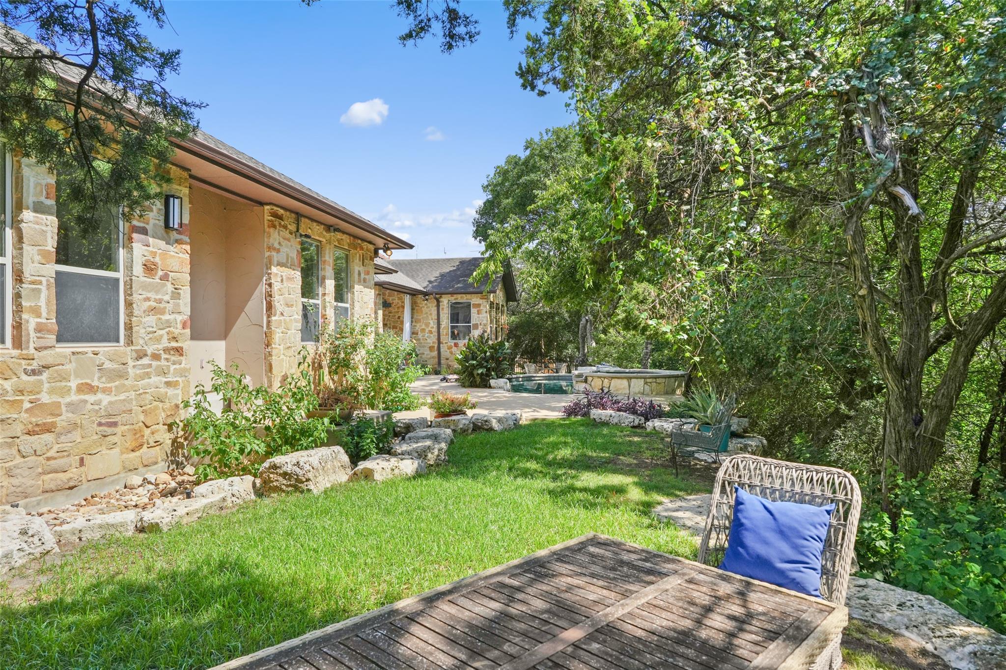 7113 Malibu Cv, Austin, TX 78730