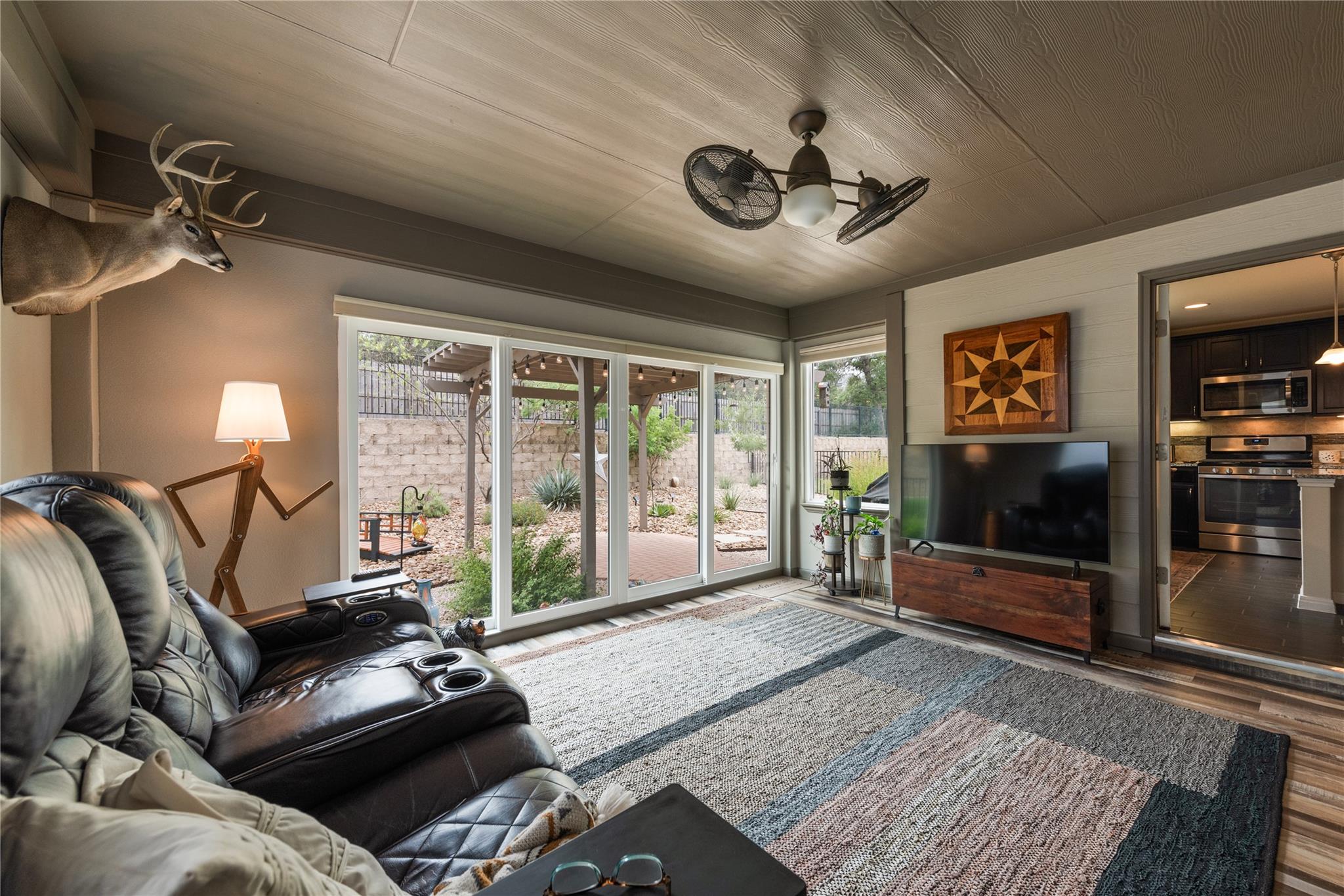 307 Hobby St, Georgetown, TX 78633