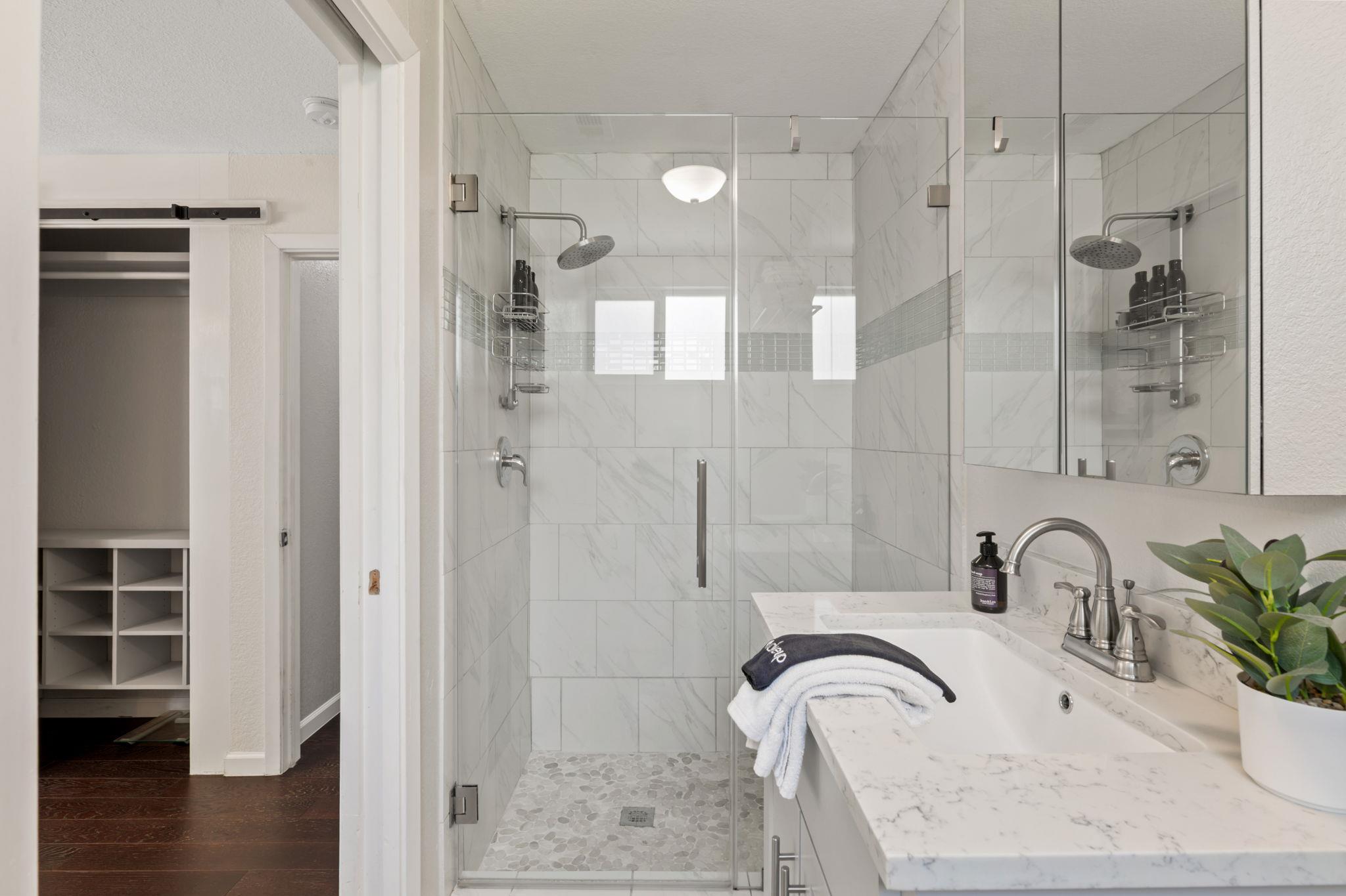 8405 Rockwood Ln, Austin, TX 78757